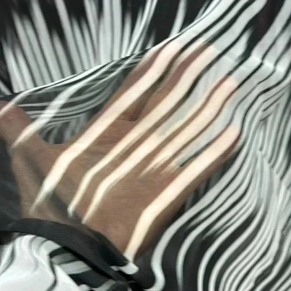 Chico’s Poncho Coverup,vertical stripe,round neck,sheer,lightweight,multi wear - Picture 7 of 7